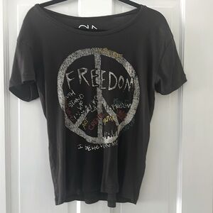 Grey peace/ freedom t-shirt. Size XS